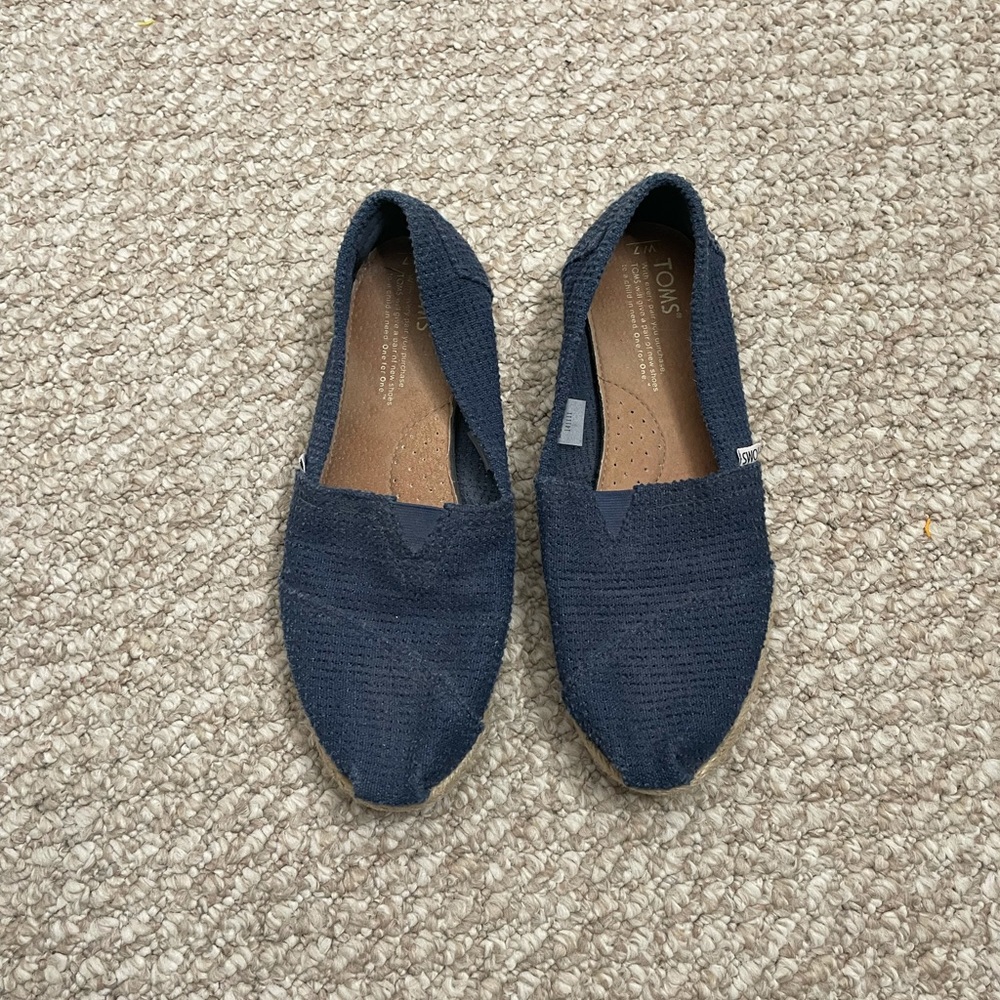 Toms Blue Knit Flats Slip On Shoes Size 7 - Picture 1 of 9